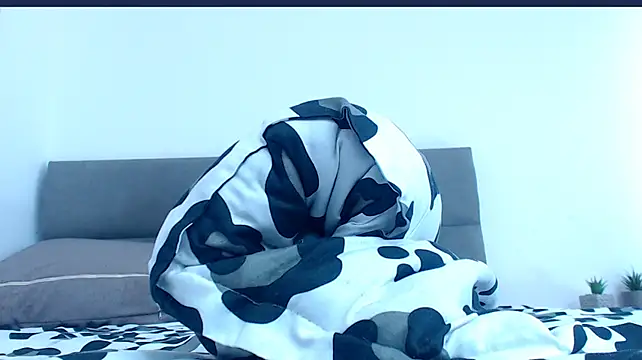 lexy_sweet élő XXX-chatje