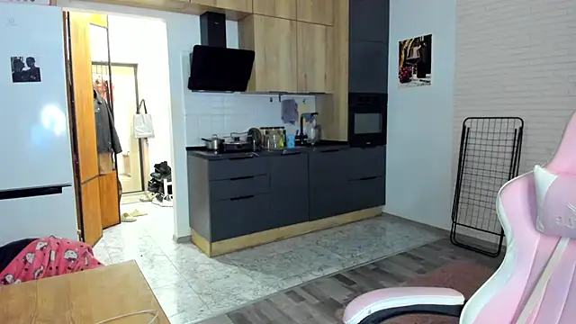 _Alice_Kitty Live XXX Chat