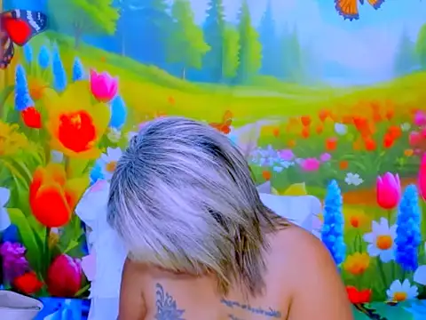 Chat +18 de indianroxy ao vivo