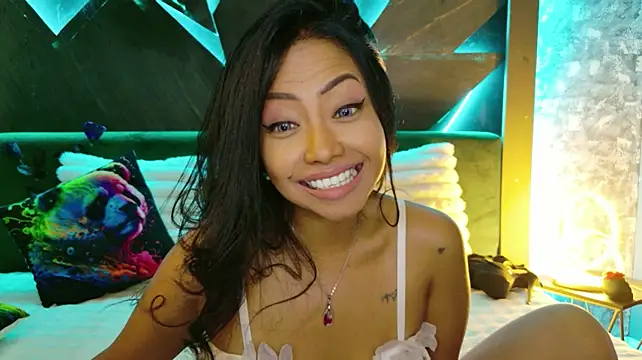 ElyaQuinn - Wrap my Juicy Lips around yours!