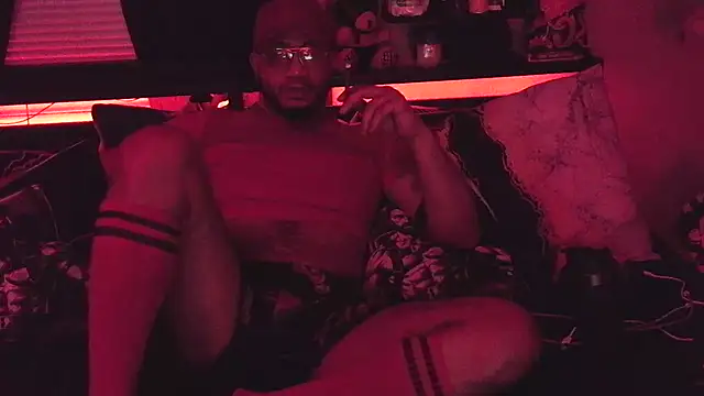 KY_DomSir36's Live XXX Chat