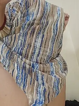 _Zinaa's Live XXX Chat
