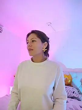 NatyBliss_gh XXX чат на живо