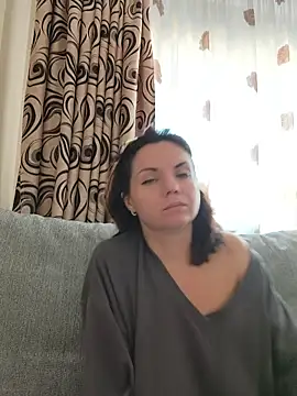 Diamond_Monna Chat XXX live