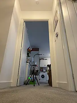 XXX chat uživo modela Poppyshaw_
