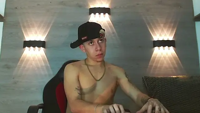 XXX chat uživo modela Gaeliitto