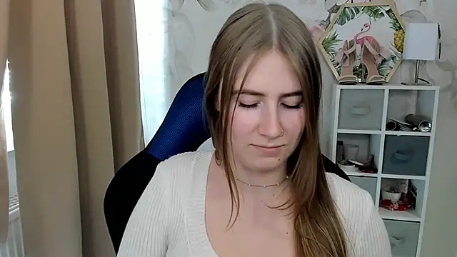candy_Megan: απευθείας συνομιλία ΧΧΧ