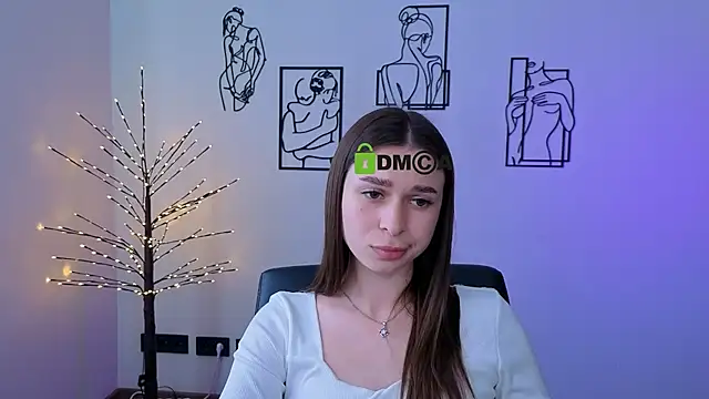 Онлайн чат XXX flora_ri