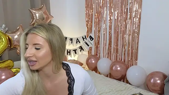 milky_waybaby 라이브 XXX 채팅