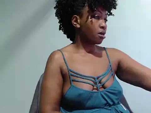 Chat XXX en directo de HaaniR