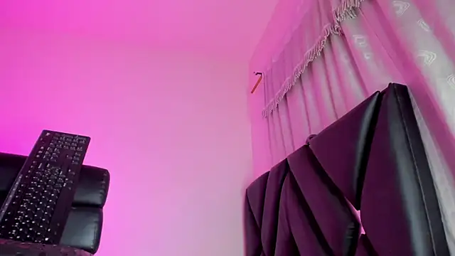 stephany_doll_'s Live XXX Chat