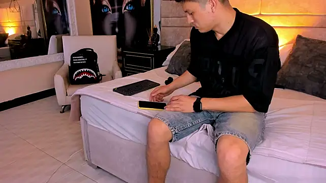 Chat +18 de MaicolWatson ao vivo
