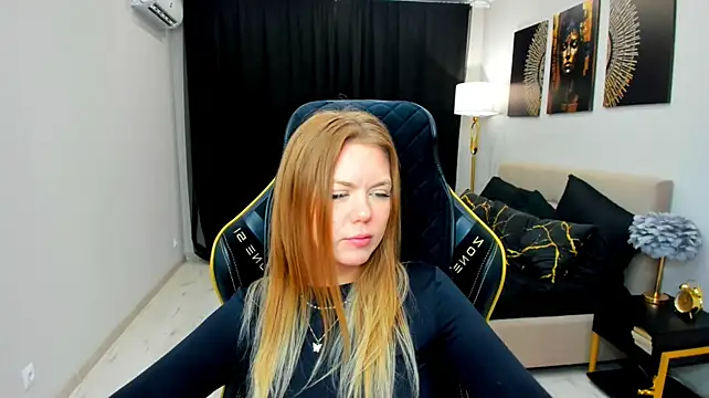 Strawberrye's Live XXX Chat