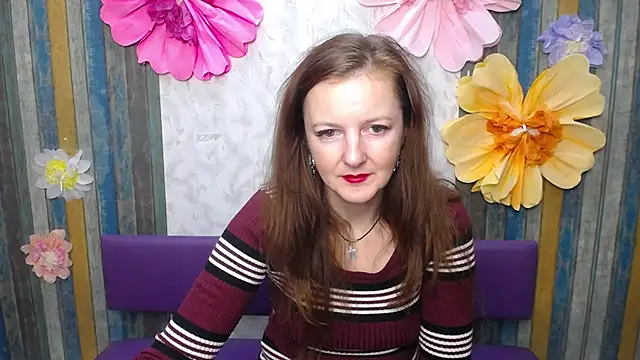 MeganPirs live XXX chat