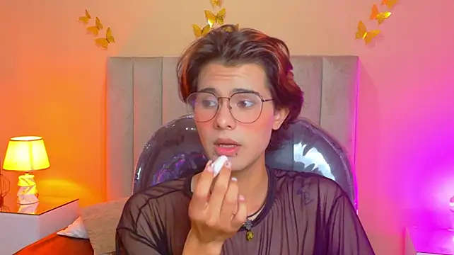 Derek_Sinn's Live XXX Chat