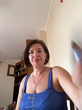 lilita21's Webcam Show