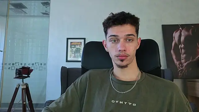 Živý XXX chat KaydenDrew