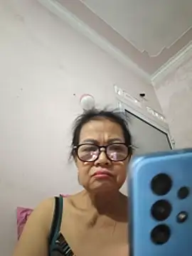 Hotestlove's Live XXX Chat