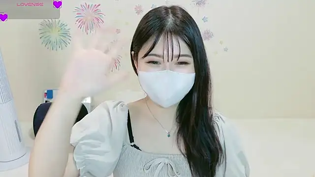 Mila_Velvet_LIVE