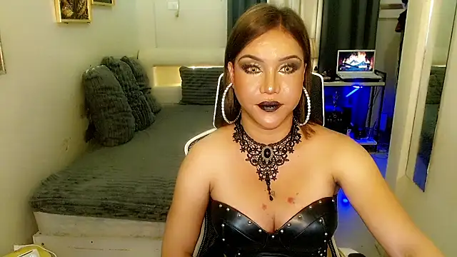 Živý XXX chat xGoddessShemaLeTOP