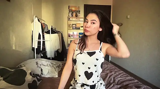 Ellewaay - Cute air kiss for good start