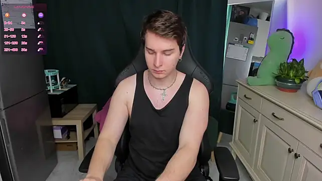 Chat +18 de Vincent_Strong ao vivo