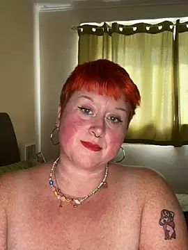 BustyRedxx 라이브 XXX 채팅