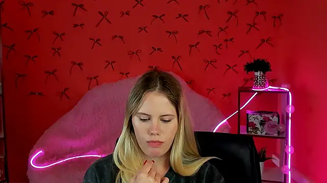 LanaWey 라이브 XXX 채팅