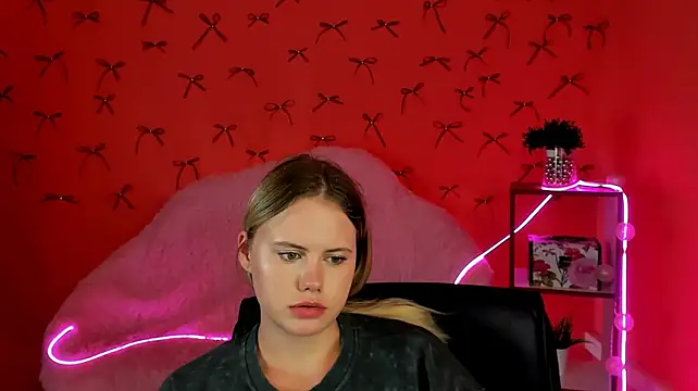 LanaWey's Live XXX Chat