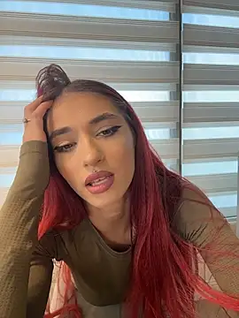 צ'אט XXX בשידור חי של VixenRosse