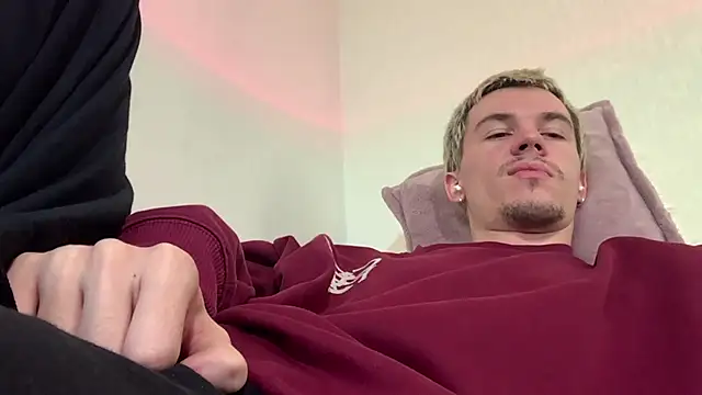 Jeremy1Scott Live XXX-chat