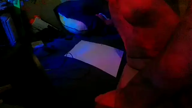แชท XXX สดของ PornStro921