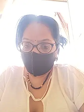 Hi-bhabhi - Kiss 👄