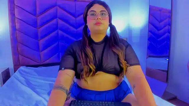 Catalina_Alvarez_ Chat XXX live