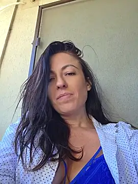 Risky_woman - IN PUBLIC PLACE .FULL NAKED .Snapcht