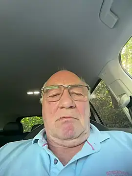 biggandybign Live XXX chat