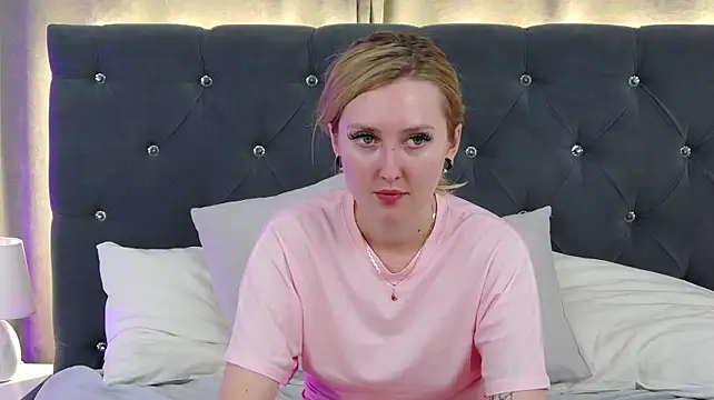 Chat XXX en directo de MarianeSun