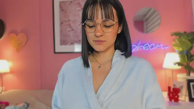 SoySaraa's Live XXX Chat