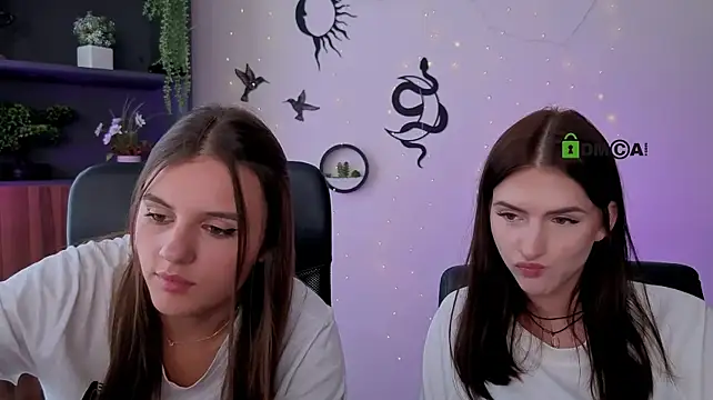XXX chat uživo modela lisa_dark_