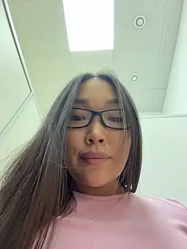 trytomakememoam's Live XXX Chat