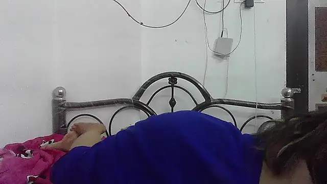 Ashika_glamour Adlı Modelin Canlı XXX Sohbeti