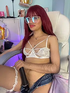 Emerald_gh Adlı Modelin Canlı XXX Sohbeti