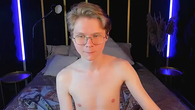 DanielSanders Adlı Modelin Canlı XXX Sohbeti