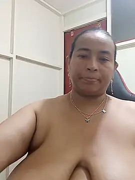 BustySexy_Nataly - Flash (You choose)! mm yea