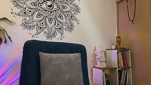 aaroncolombia Show in webcam