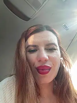 Chat +18 de MayaMR ao vivo