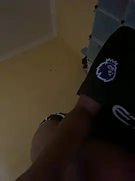 pussylover2400 webkamerás műsora