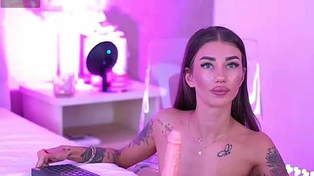 AlessiaHart Chat XXX live