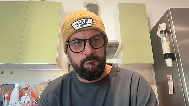 beardo85 – Live XXX-chat