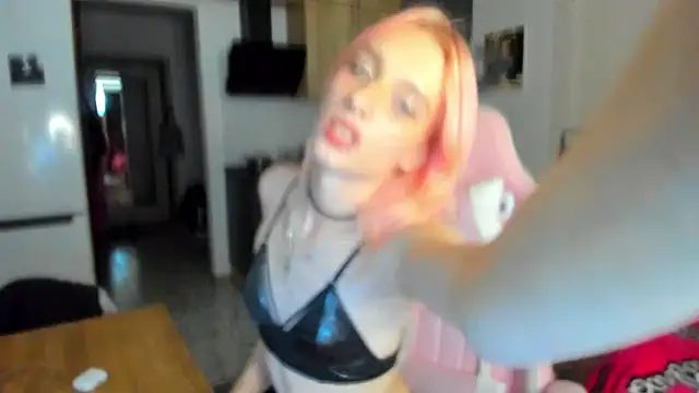 Czat XXX na żywo – _Alice_Kitty